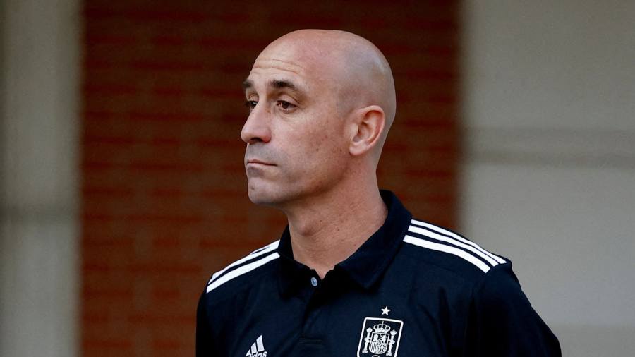 Luis Rubiales resigns as Spanish football chief in wake of World Cup kiss
