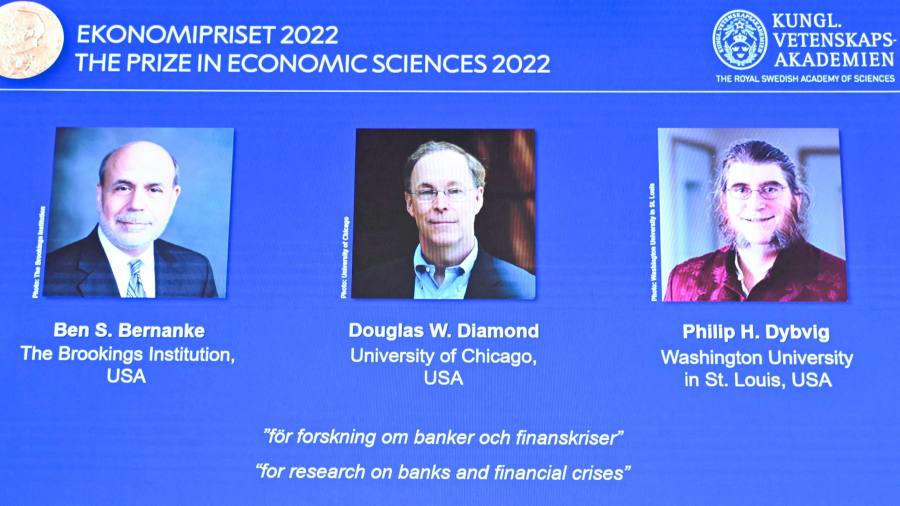 LIVE-NACHRICHTEN: Der frühere Vorsitzende der US-Notenbank Bernanke teilt sich den Nobelpreis mit anderen in den USA ansässigen Ökonomen