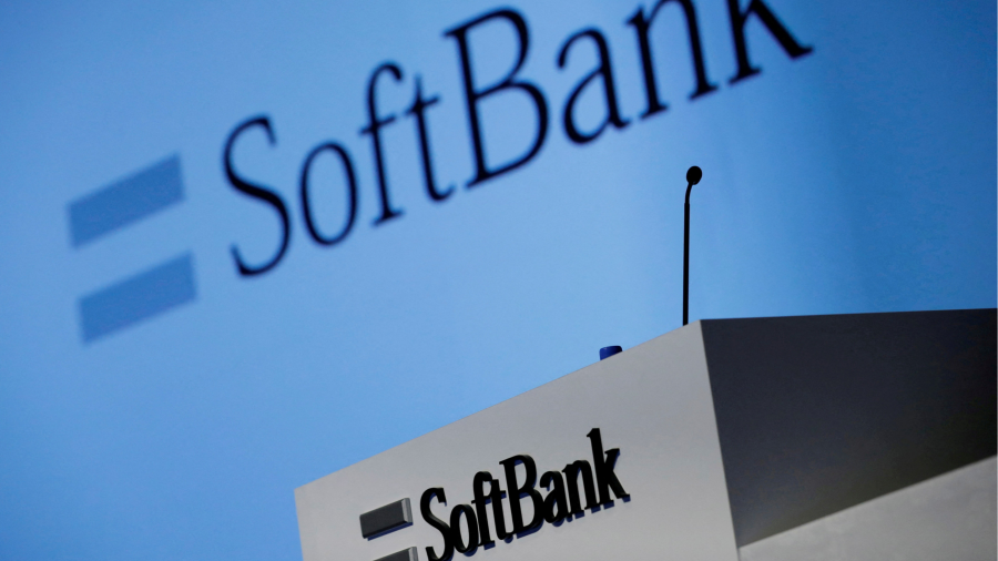 CFO は，SoftBank が投資家を安心させるために Alibaba 株を売却したことを認める