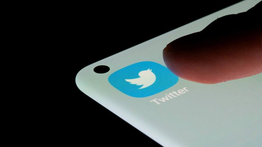 Twitter’s revenue jumps as ad revamp pays off