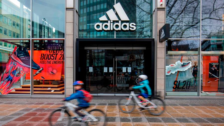 Axel-Springer-Chef nutzte die Boulevardzeitung Bild, um gegen Adidas zu werben