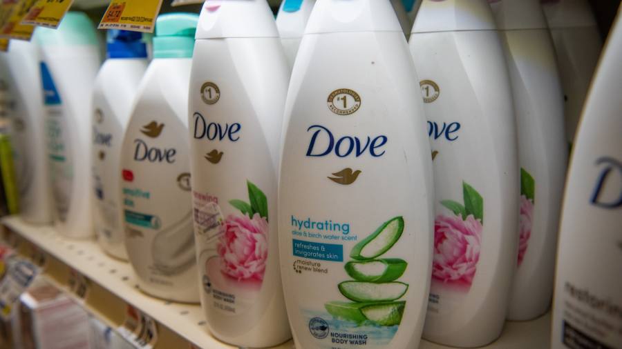Read more about the article Unilever shareholders reject pay plan in big blow to incoming chief