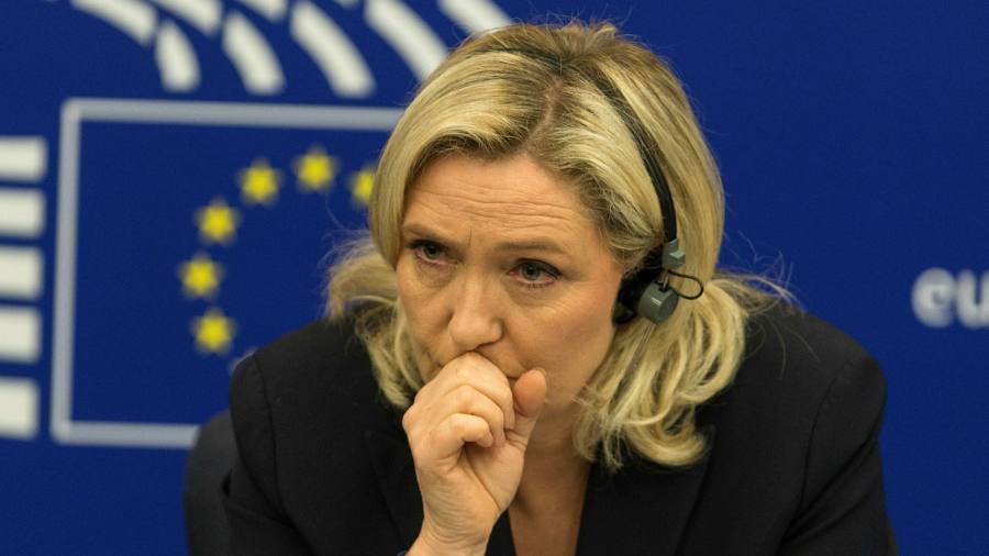 Le Pen rejette les informations faisant état d’une utilisation abusive des fonds de l’UE à l’approche des élections françaises