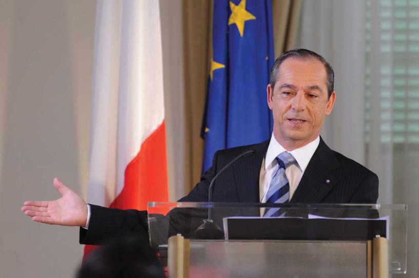 Maltese prime minister on the benefits of the euro